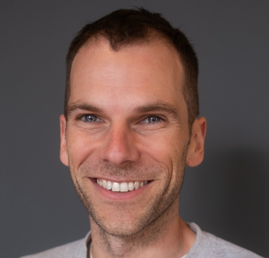 Zu sehen ist David Howgego, der neue CEO des Unternehmens Choco