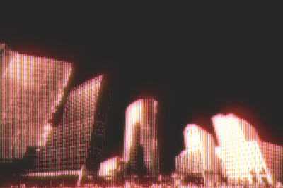 Stockphoto einer Stadt bei Nacht