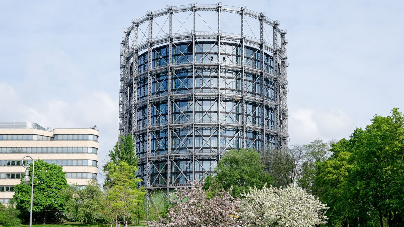 Gasometer auf dem EUREF Campus Berlin.