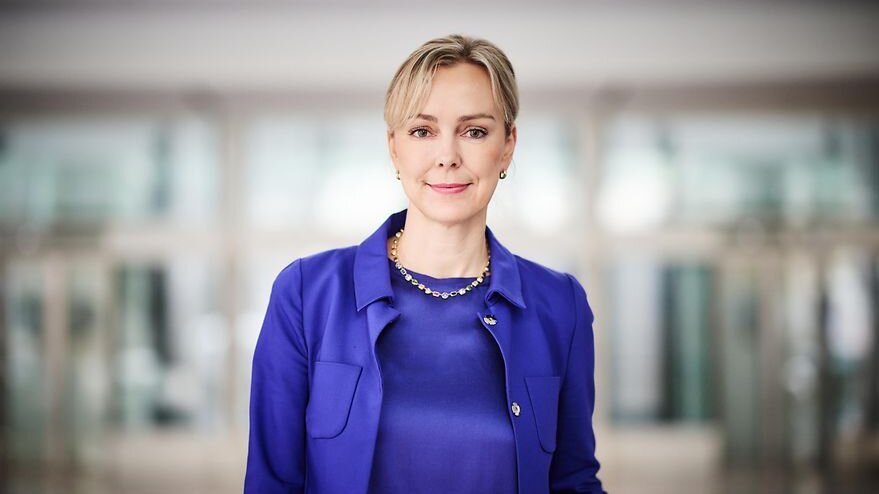 IHK-Hauptgeschäftsführerin Manja Schreiner in einer Portraitaufnahme.
